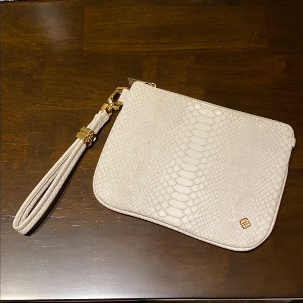 Kendra Scott clutch